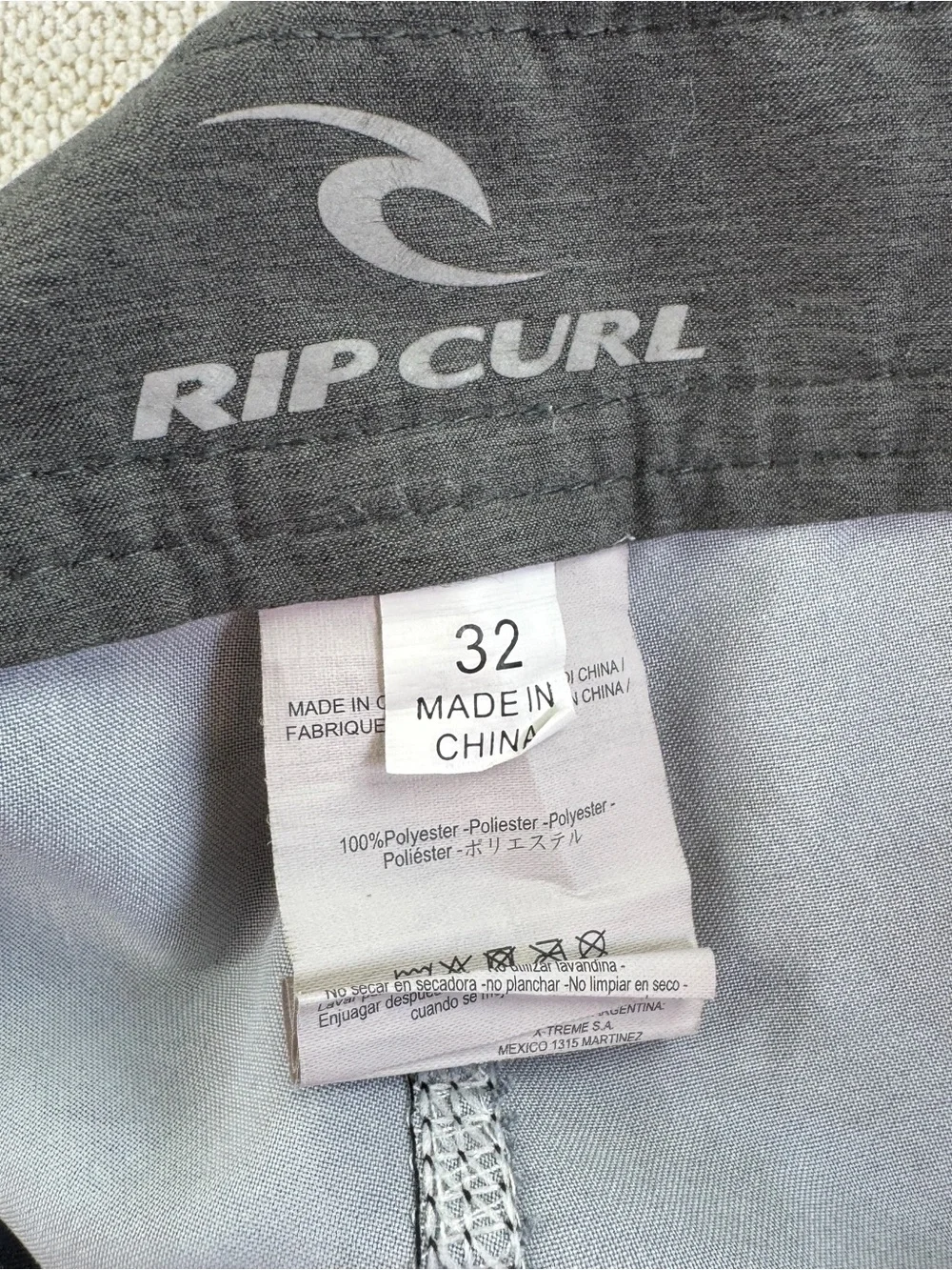 Rip‎ Curl Men's Palm-Print Swim Shorts in grey black size 32 side pocket